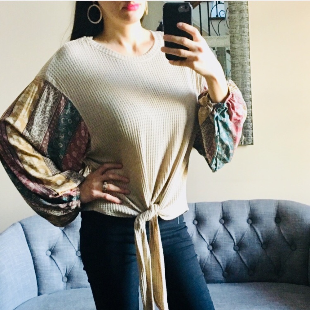 ✨NEW✨Contrast Sleeves Top - Picture 3 of 8